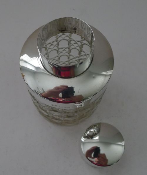 HANDSOME CUT CRYSTAL AND STERLING SILVER TEA CADDY - ADDITIONAL PHOTO 6