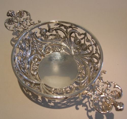Stunning Antique Sterling Silver Reticulated Basket - William Comyns
