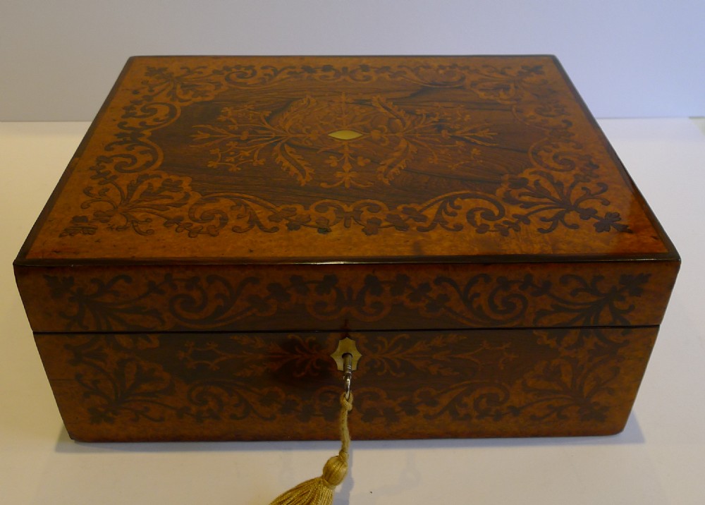 Magnificent Amboyna & Rosewood Inlaid Table Box c.1830