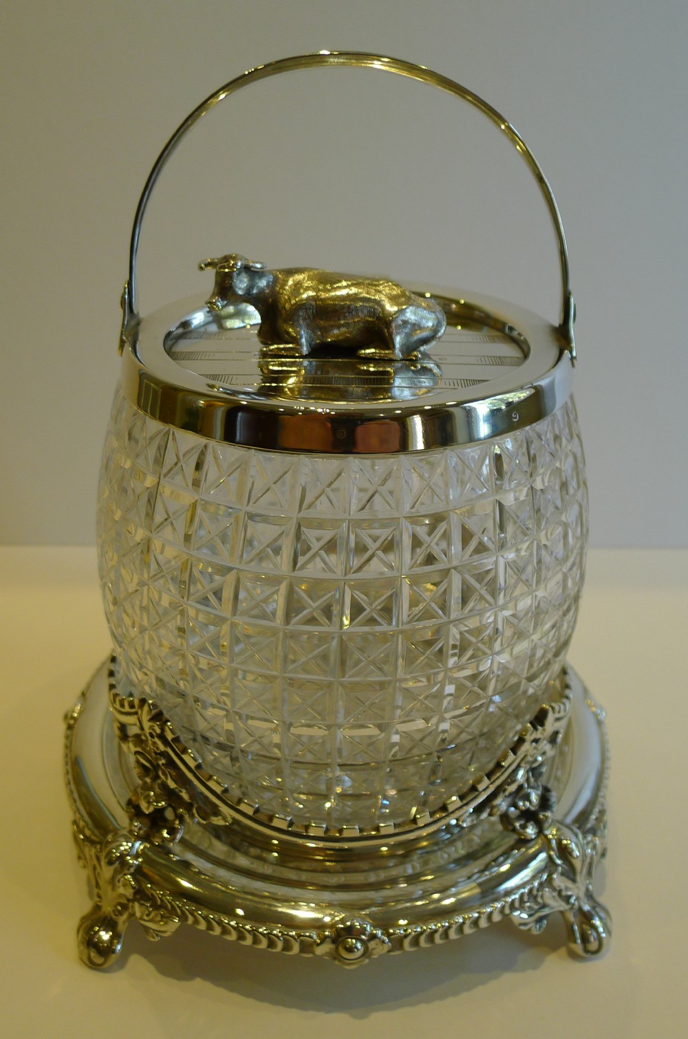 Magnificent Antique English Figural Biscuit Box In Stand c.1880 - Cow