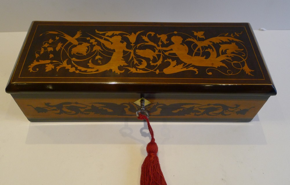 Stunning Antique Italian Sorrento Marquetry Inlaid Box c.1880