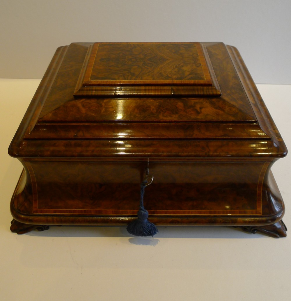 Magnificent High Victorian Burl Walnut and Tulipwood Jewellery Box c.1850