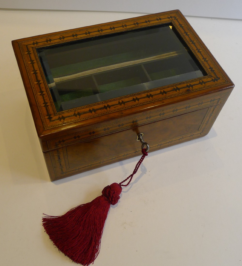 Handsome Small Antique Burl Walnut & Parquetry Jewellery Box c.1860