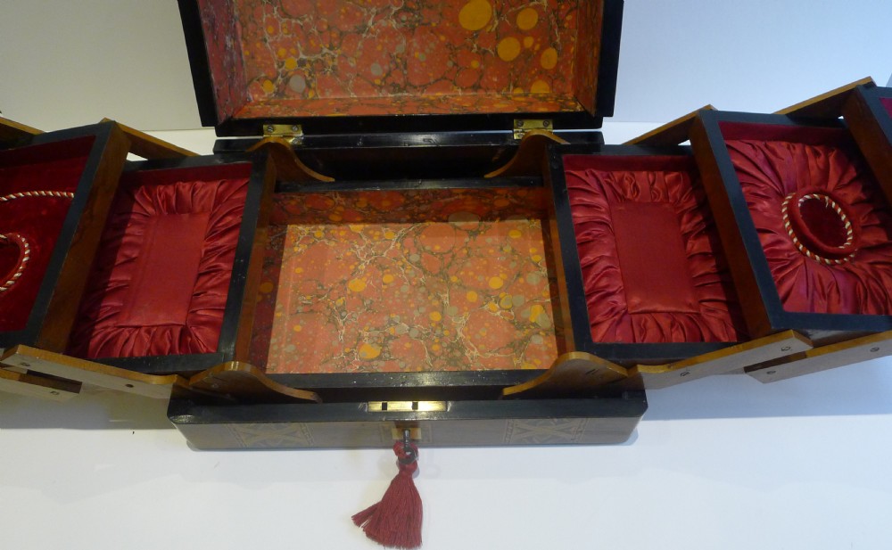 Rare Antique English Inlaid Walnut Cantilever Jewelry Box c.1870