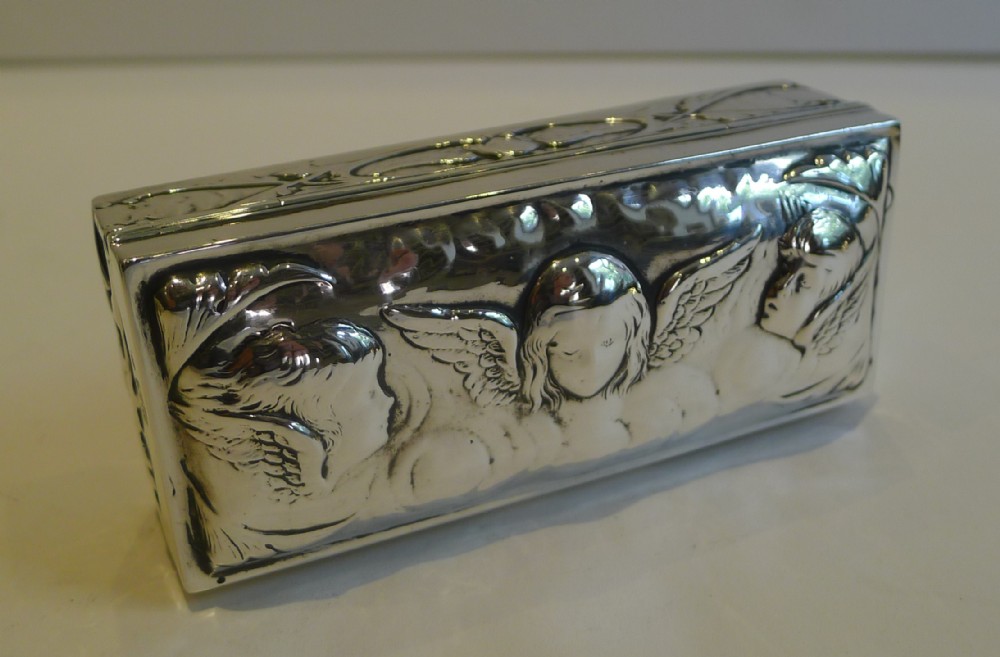 Antique English Sterling Silver Ring Box For Five Rings - Angels by William Comyns