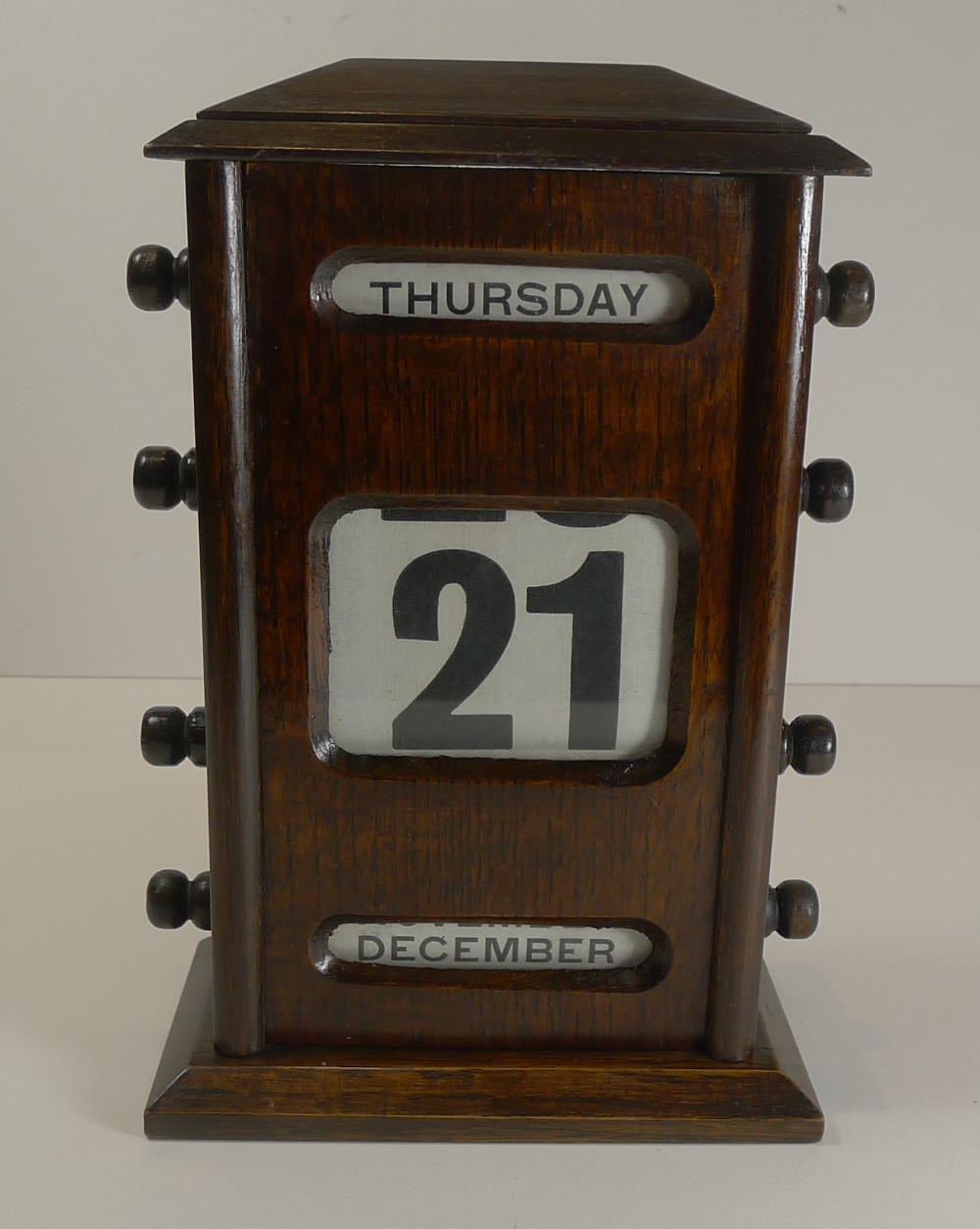 Large Antique English Oak Perpetual Desk Calendar c.1900