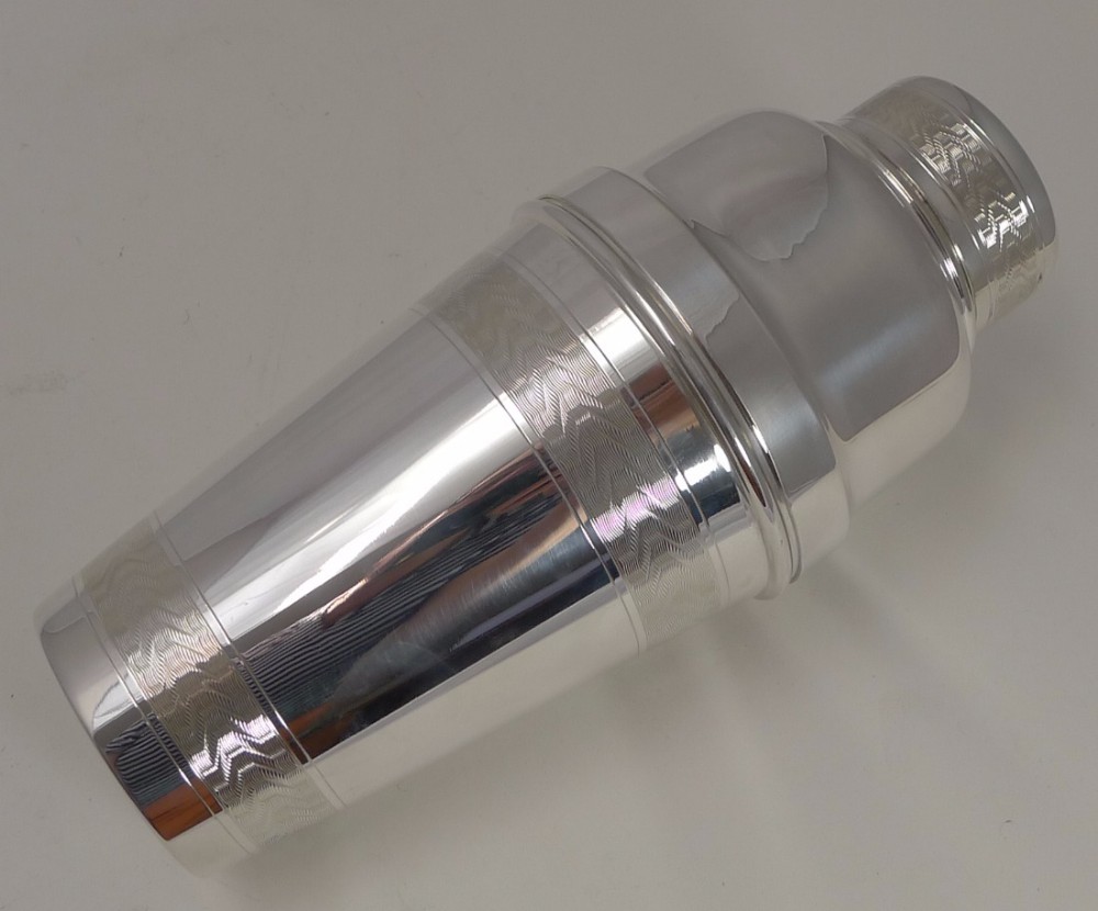 Large Vintage English Silver Plated Cocktail Shaker - Engine Turned Decoration c.1920