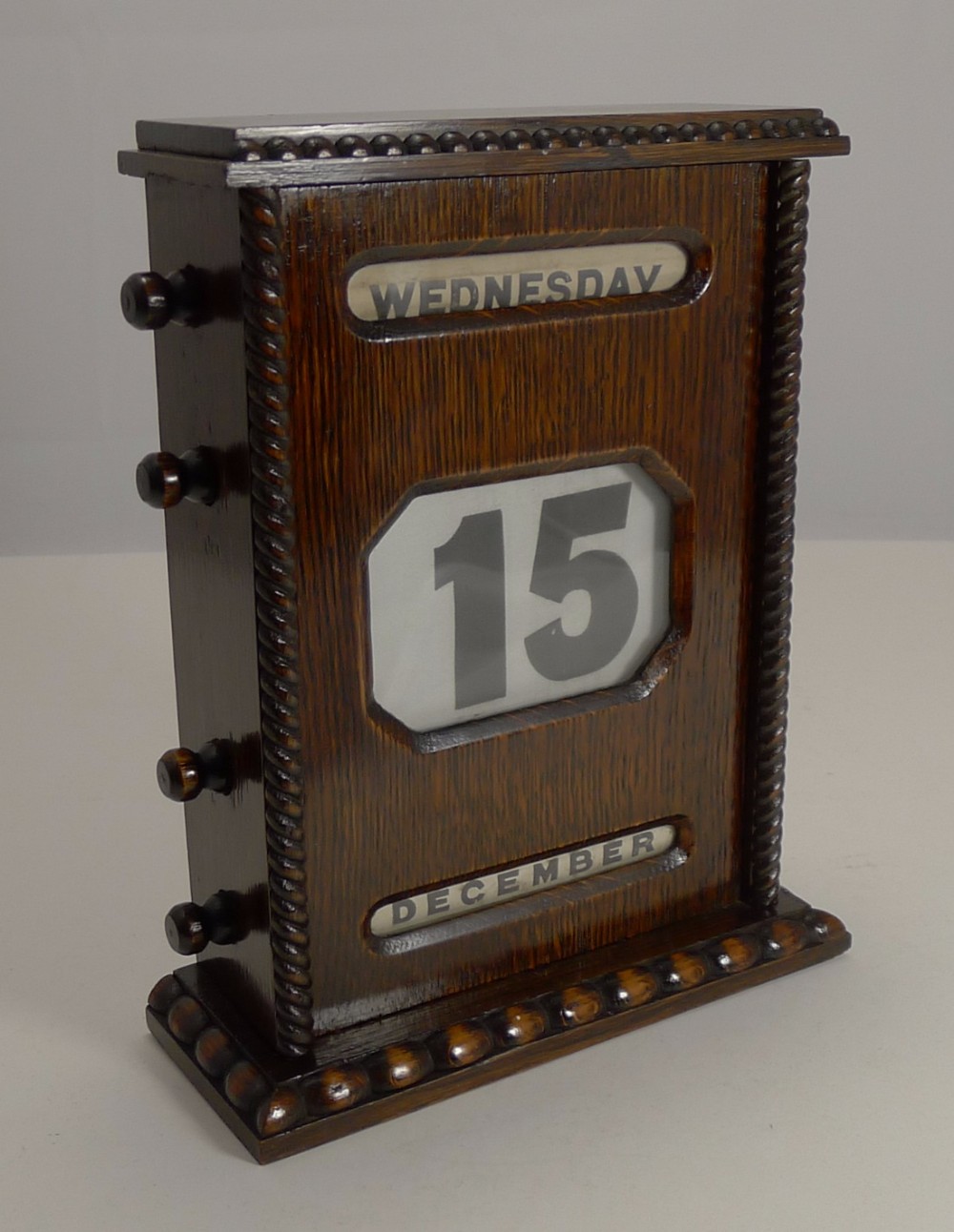 Large Antique English Oak Desk-Top Perpetual Calendar c.1900
