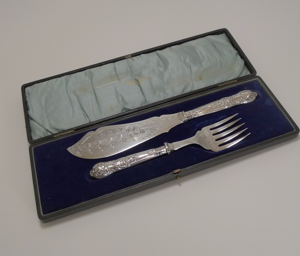 Antique Sterling Silver Handled Fish Servers - 1907