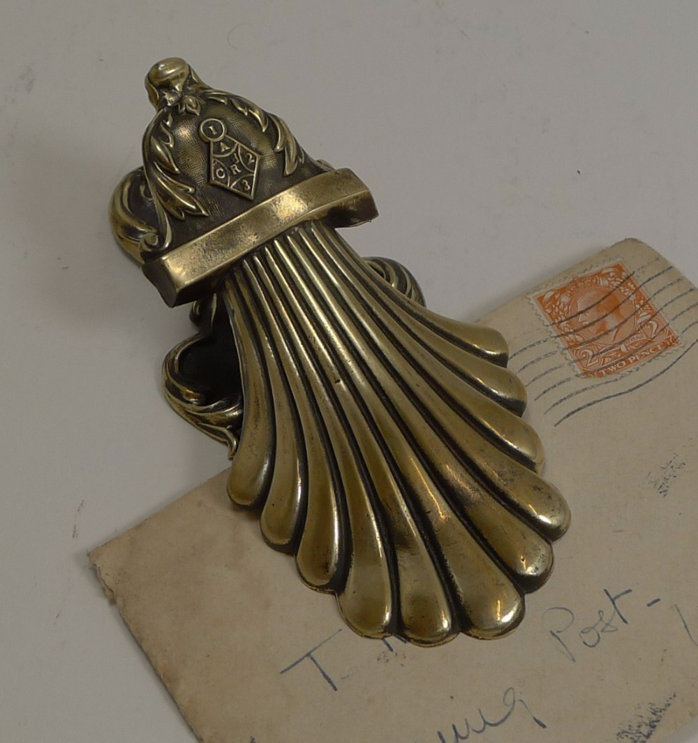 Early J & E Ratcliff Letter Clip c.1850