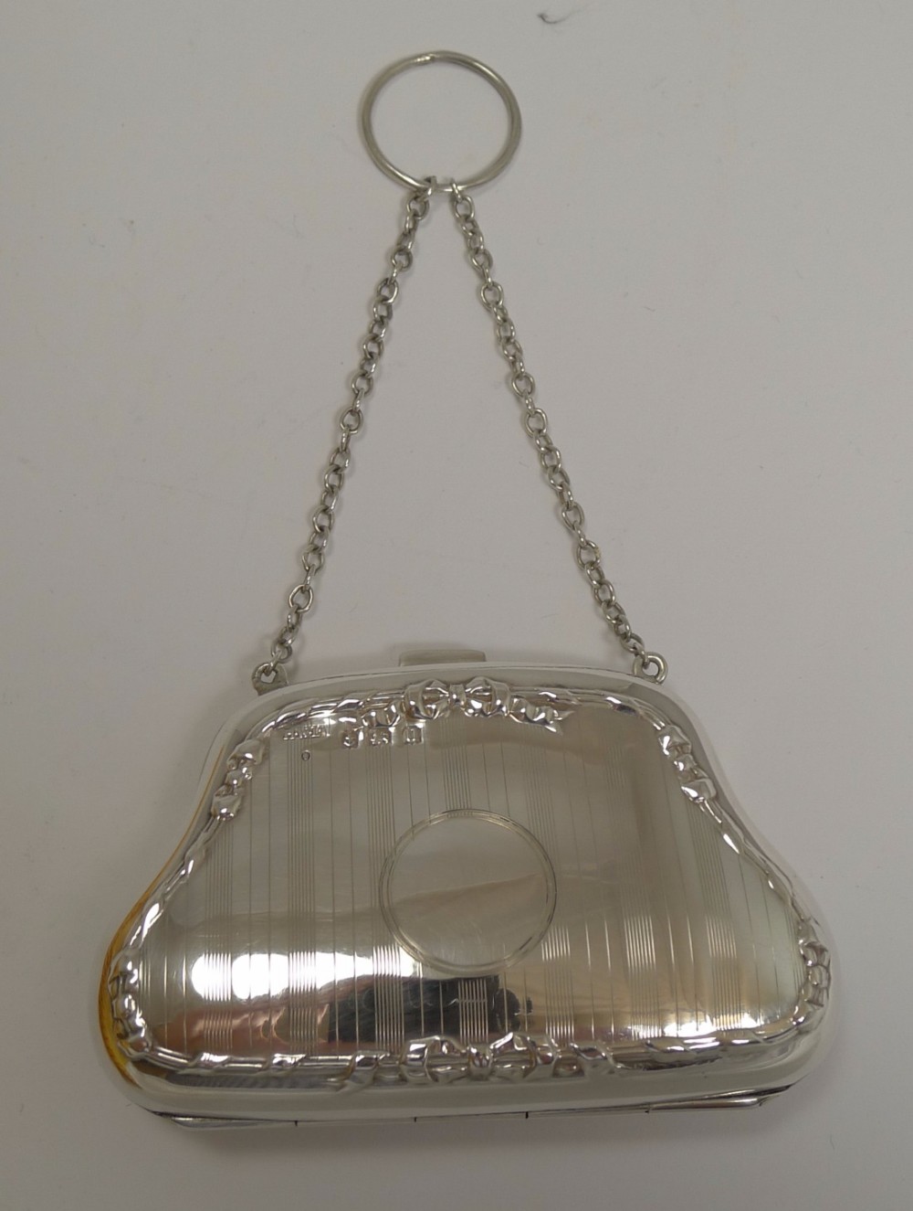 Pretty Vintage English Sterling Silver Purse - 1919