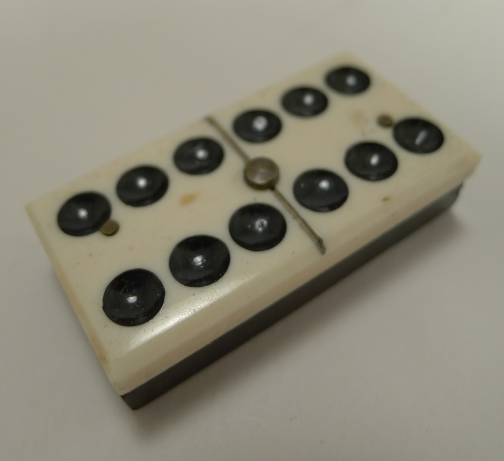Antique English Boxed Set Bone & Ebony Wood Dominoes c.1890 View IV