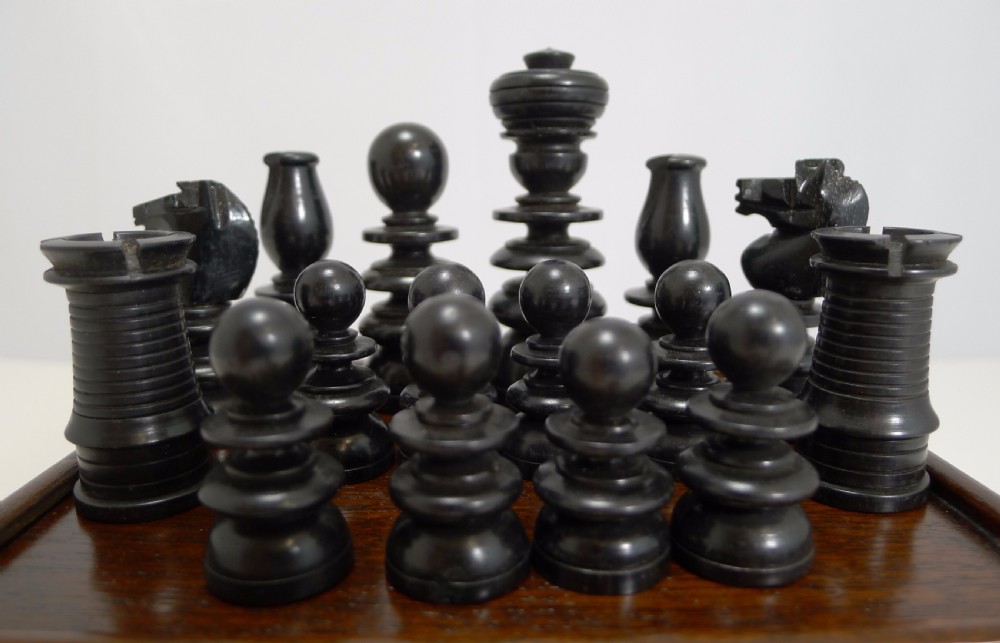 Antique English Regency Style Chess Set In Wooden Case c.1900 View VII