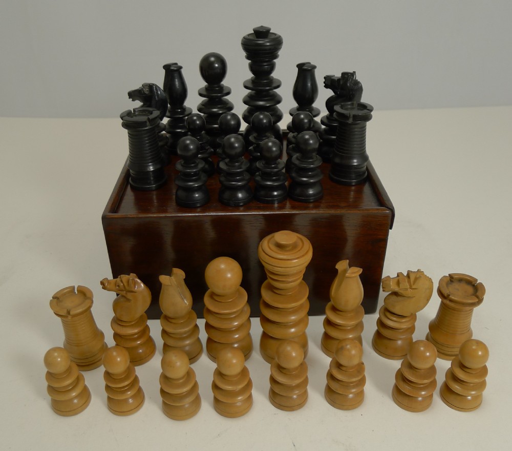 Antique English Regency Style Chess Set In Wooden Case c.1900 View VIII