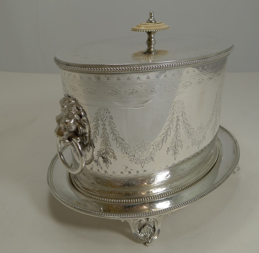 Magnificent Cased Elkington Silver Plated Biscuit Box - 1883 View X