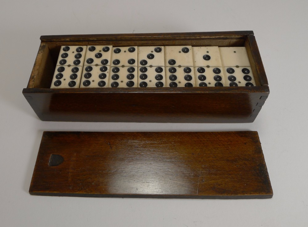 Antique English Boxed Set Bone & Ebony Wood Dominoes c.1890 View IV