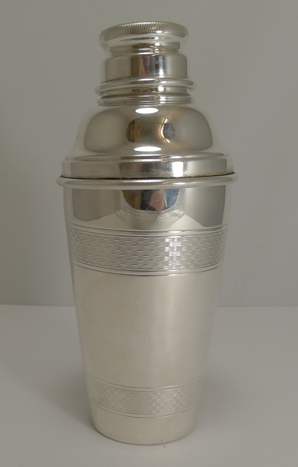 Vintage Art Deco Silver Plated Cocktail Shaker - Engine Turned Decoration c.1930