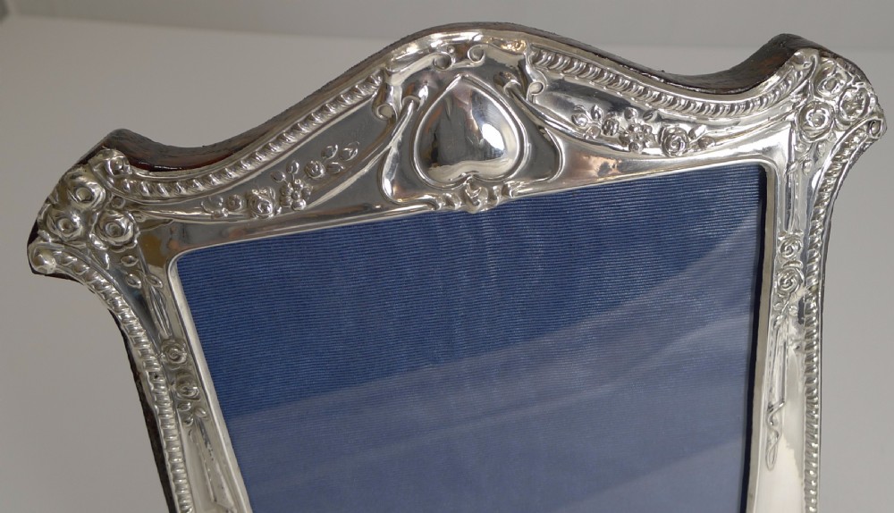 Magnificent Antique English Sterling Silver Art Nouveau Photograph Frame - 1912 View VII