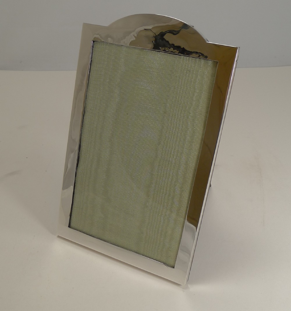 Smart English Sterling Silver Photograph Frame - 1919