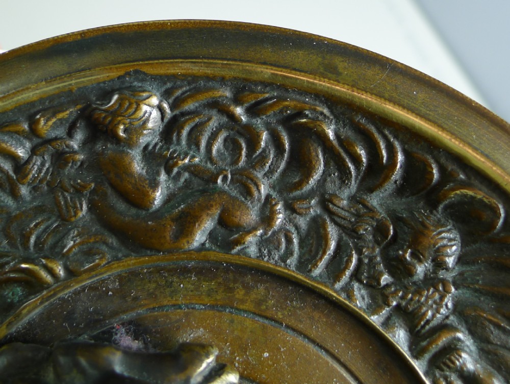 Fine and Grand Antique English Bronze Dish - Lion c.1860 View VII