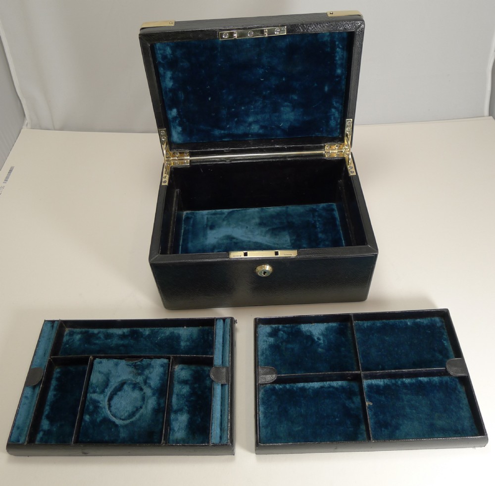 Smart Antique English Brass Mounted Leather Jewelry Box c.1890 View V