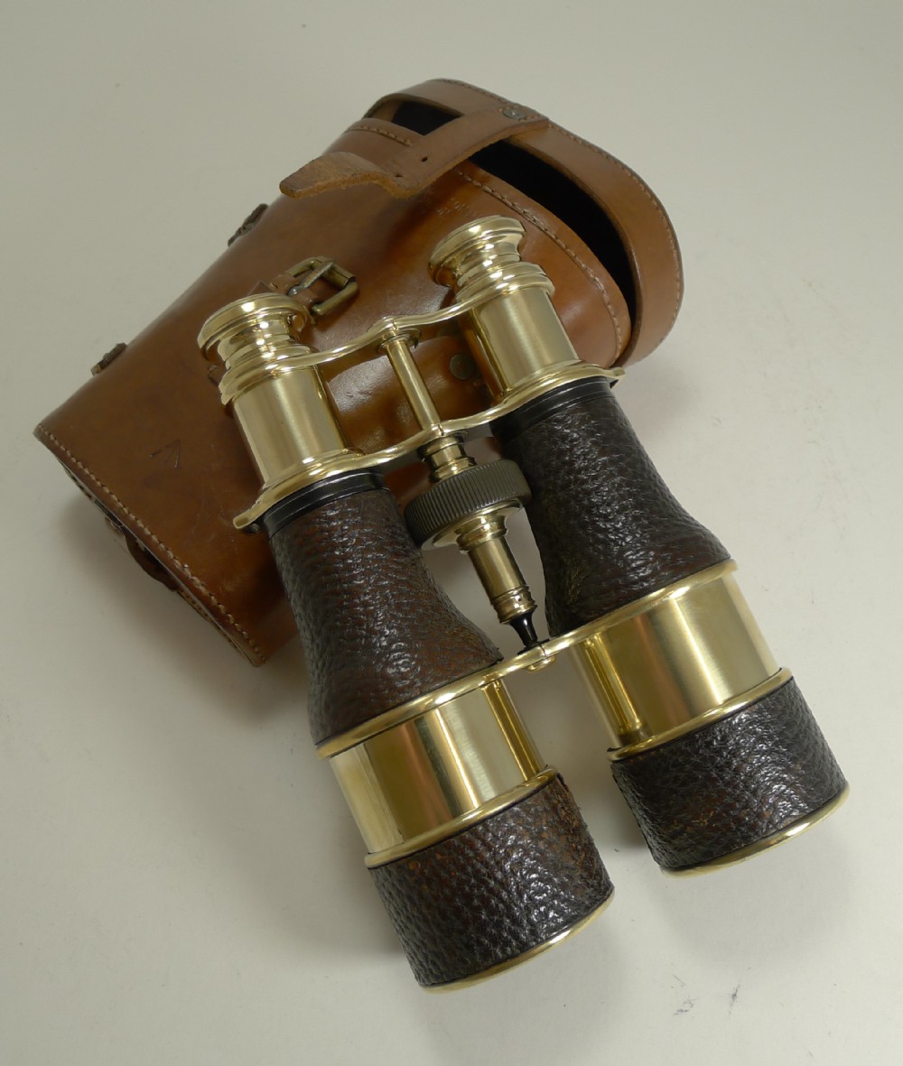 Superb Pair WW1 Binoculars and Case - British Officer's Issue - 1916 - Signed