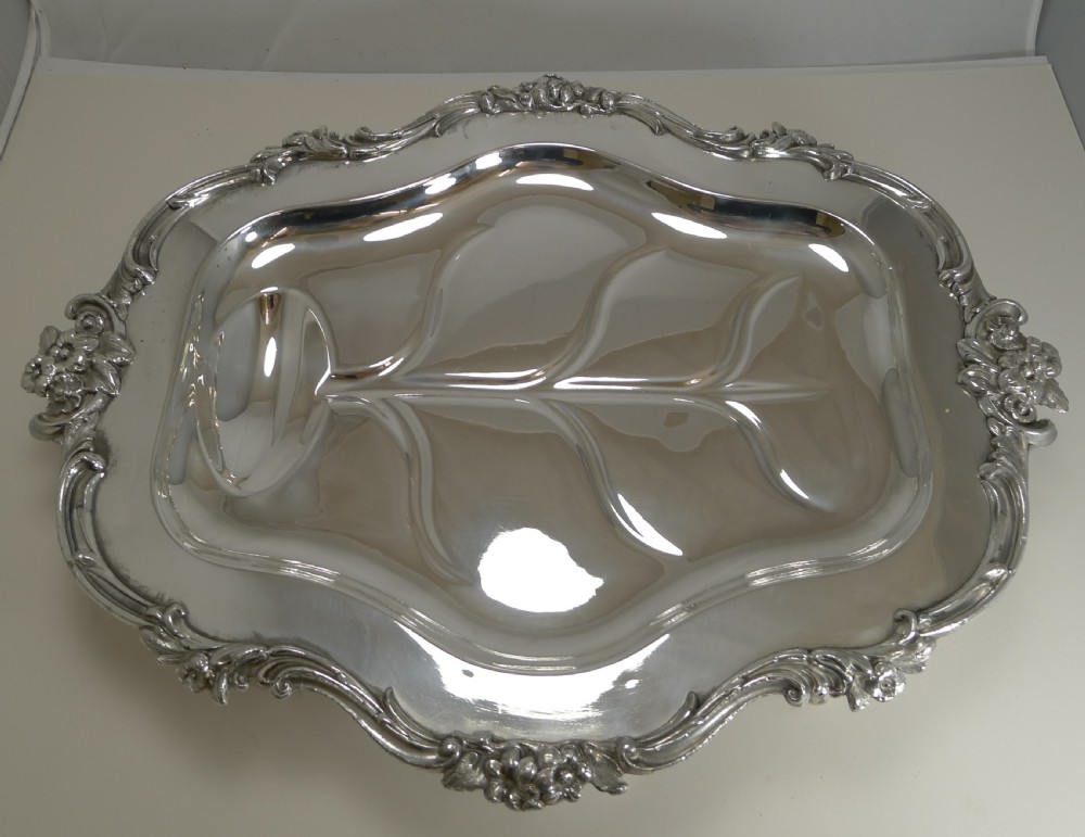 Magnificent Georgian Warming Meat Serving Dish in Silver Plate c.1820 View VI