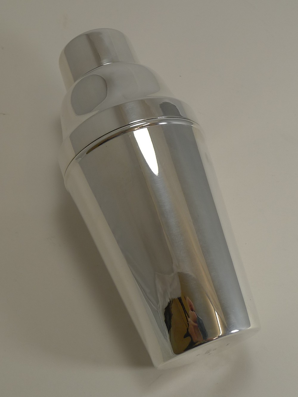 Art Deco English Silver Plate Cocktail Shaker With Ice Breaker c.1930
