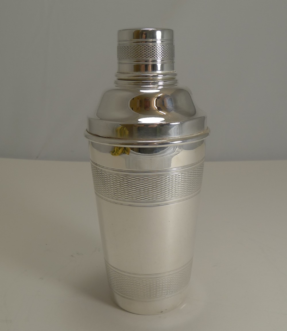 Vintage Art Deco Silver Plated Cocktail Shaker - Engine Turned Decoration c.1930