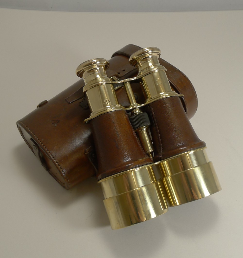 Superb Pair WW1 Binoculars and Case - British Officer's Issue - 1918