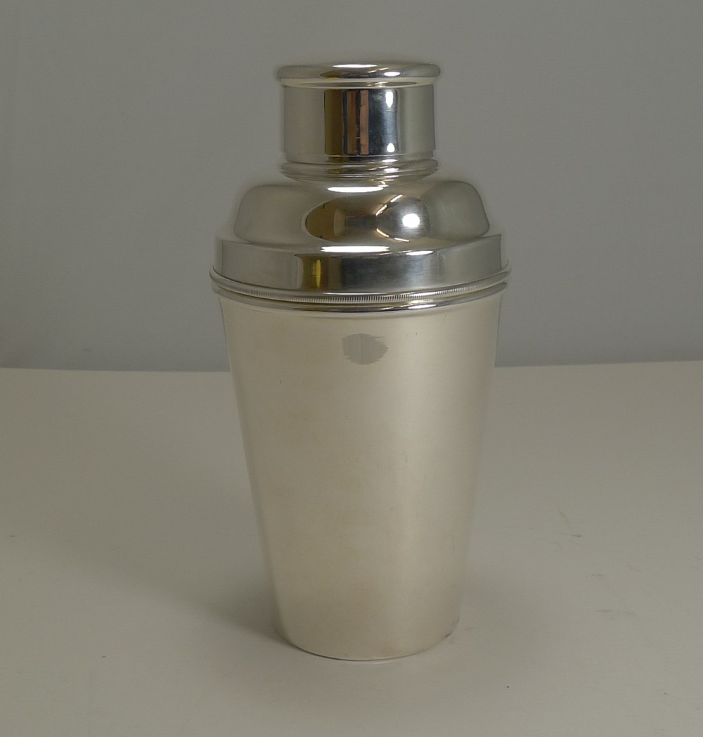 Vintage Art Deco Cocktail Shaker by William Suckling c.1930