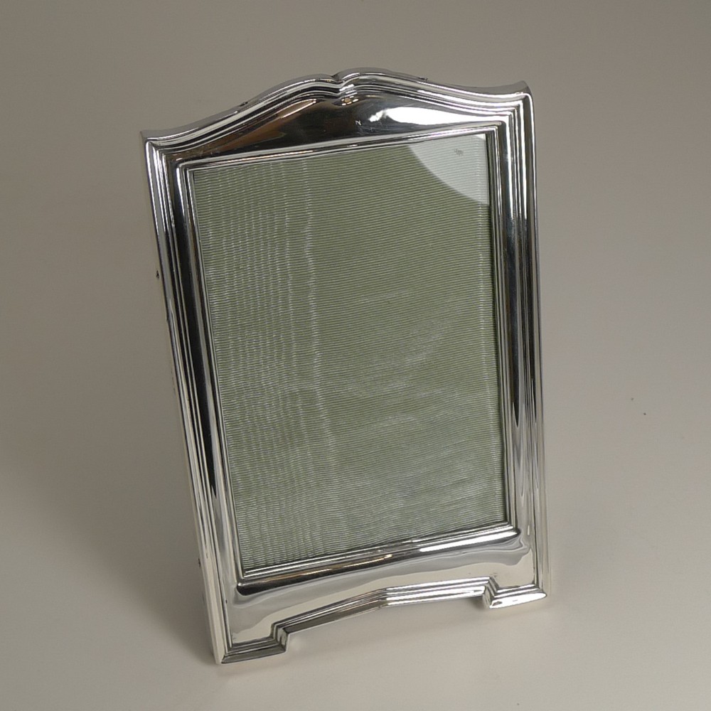 Smart Antique English Sterling Silver Picture Frame - 1911
