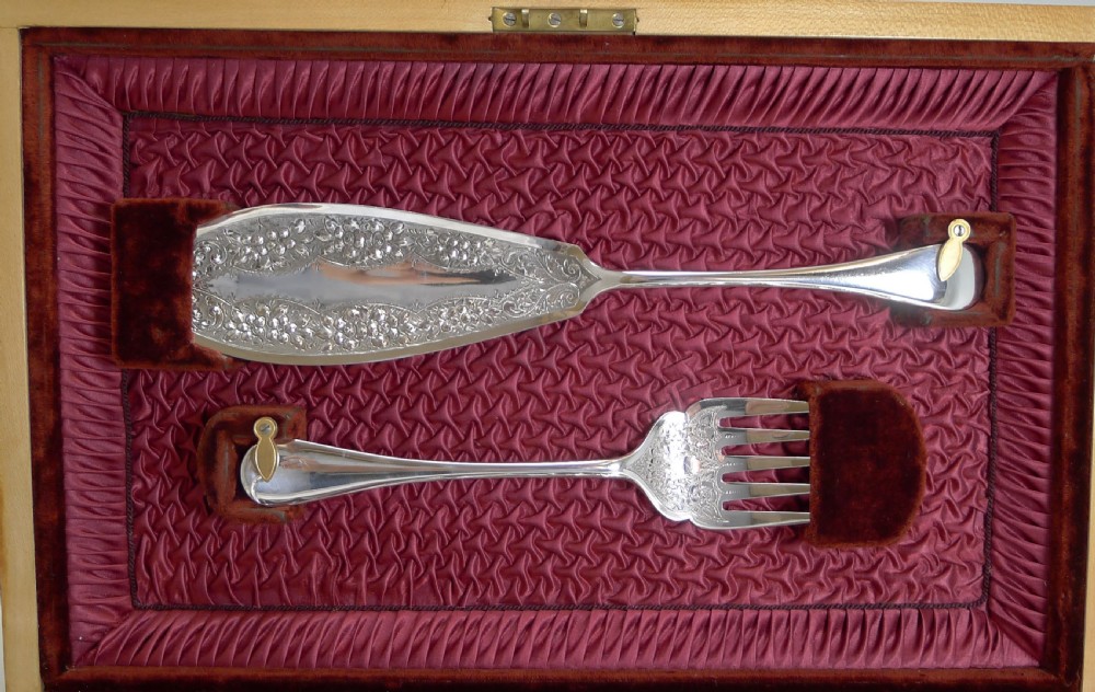 Antique English Fish Knives and Forks Plus Servers c.1900 In Silver Plate View III
