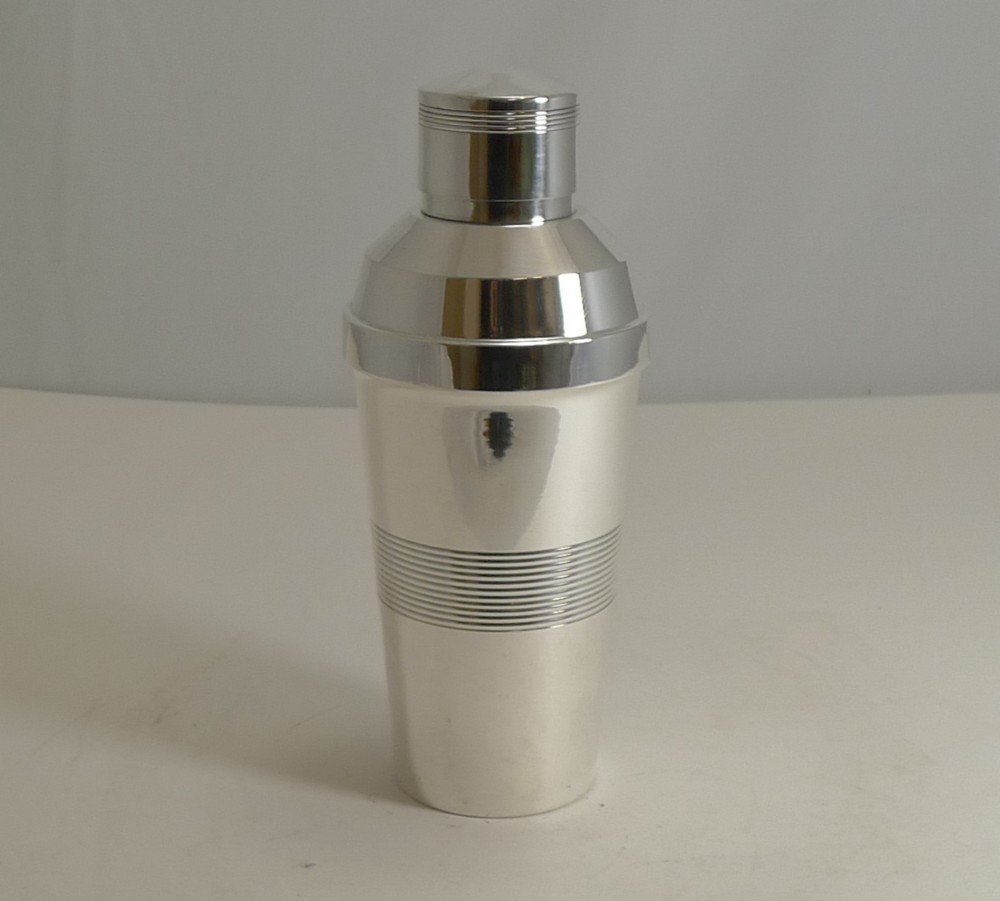 Vintage Art Deco French Cocktail Shaker c.1930 by Orfèvrerie Phenix