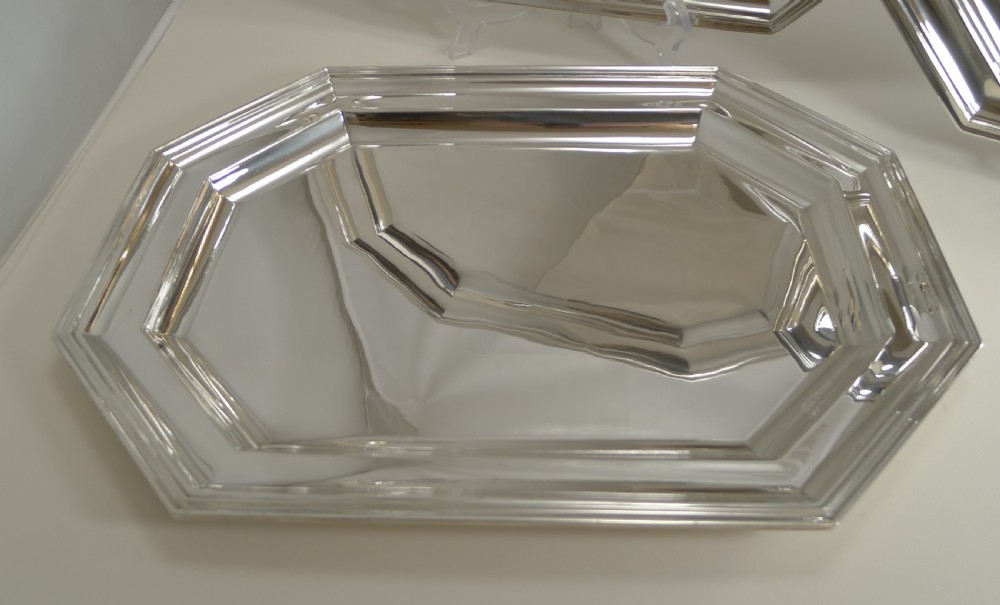 Fine Set Three Antique English Graduated Serving Trays or Platters by Mappin and Webb View IV
