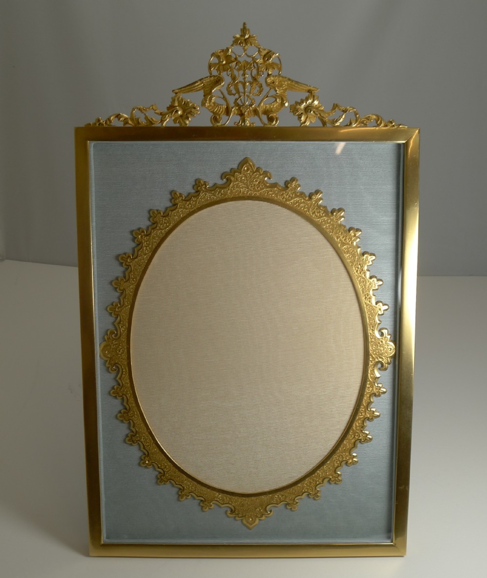 Grand Large Antique French Gilded Bronze Photograph Frame c.1900