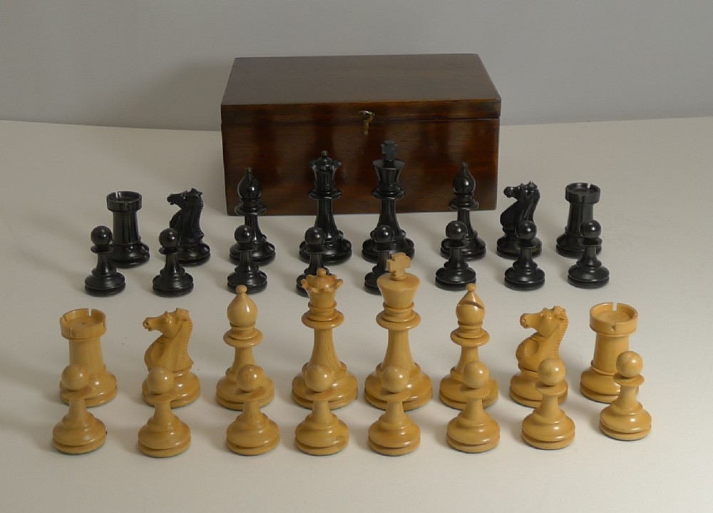 Antique English Boxwood Chess Set With Storage Box c.1910