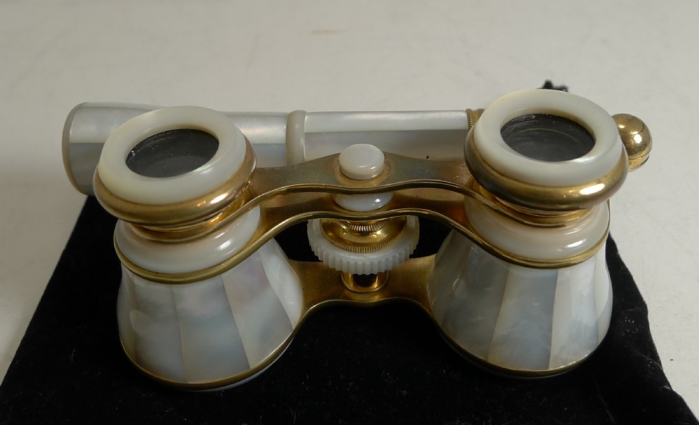 Antique Mother of Pearl Opera Glasses With Lorgnette Handle c.1900 View IV