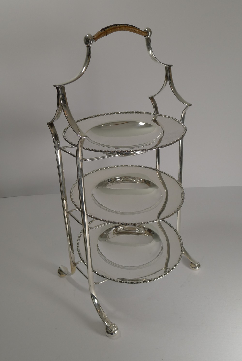 Top-Notch Large Antique Cake Stand by Mappin and Webb c.1910