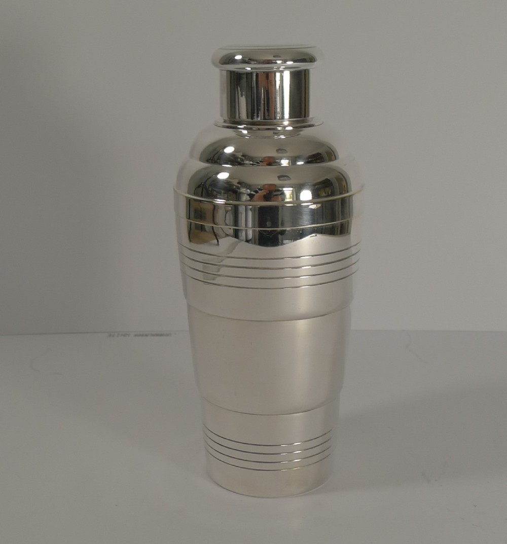 Smart Vintage Art Deco French Cocktail Shaker c.1930 - Signed