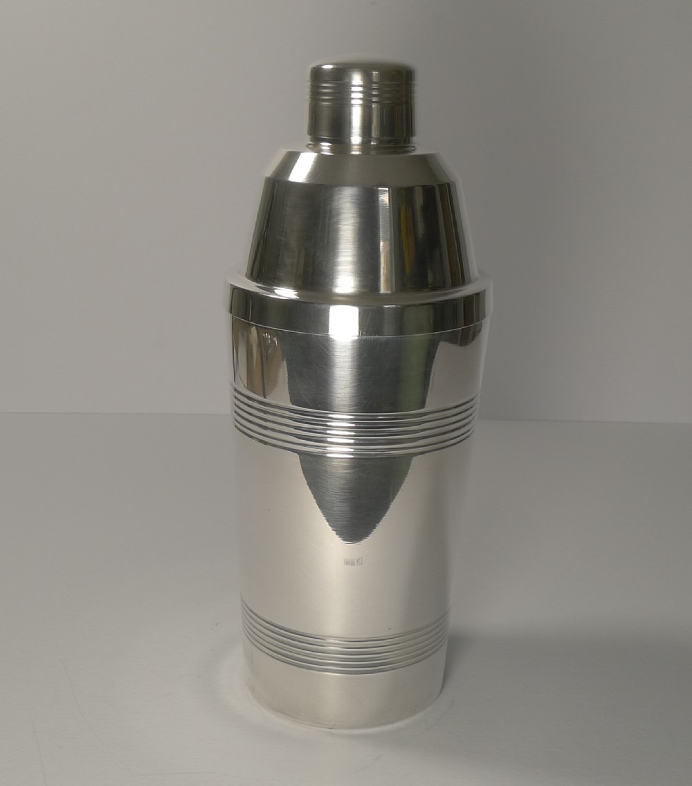Large French Art Deco Silver Plated Cocktail Shaker Signed DÉES