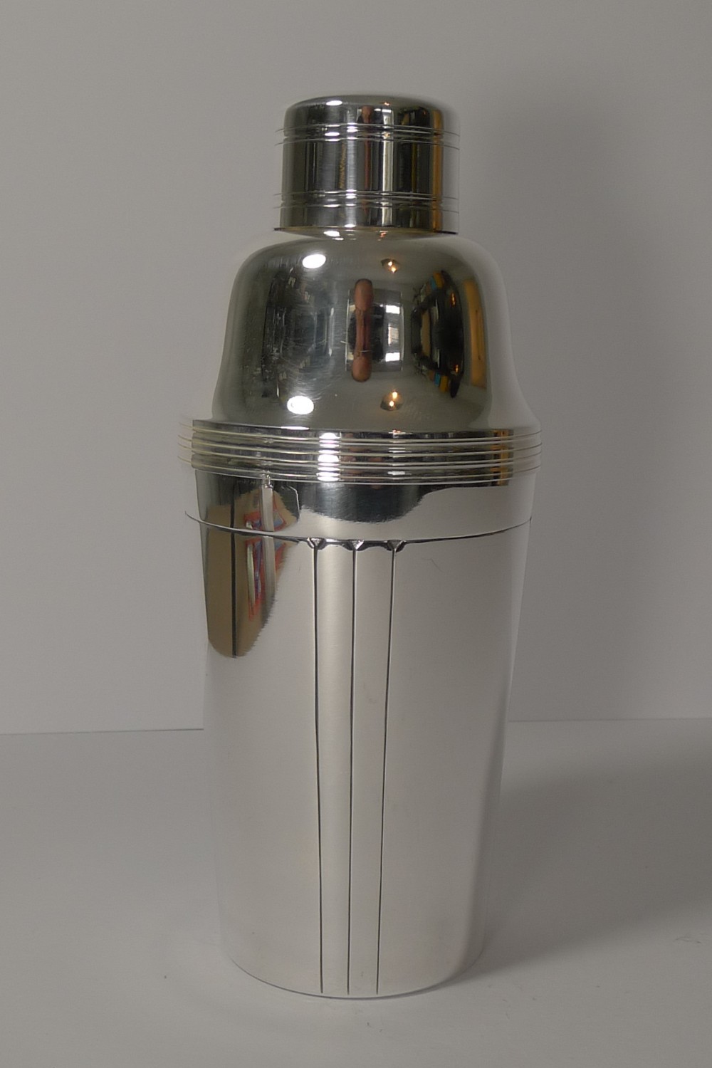French Art Deco Silver Plated Cocktail Shaker circa 1930 by Orbrille Paris