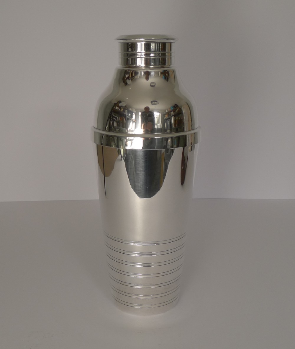Large Vintage Art Deco Silver Plated Cocktail Shaker c.1930