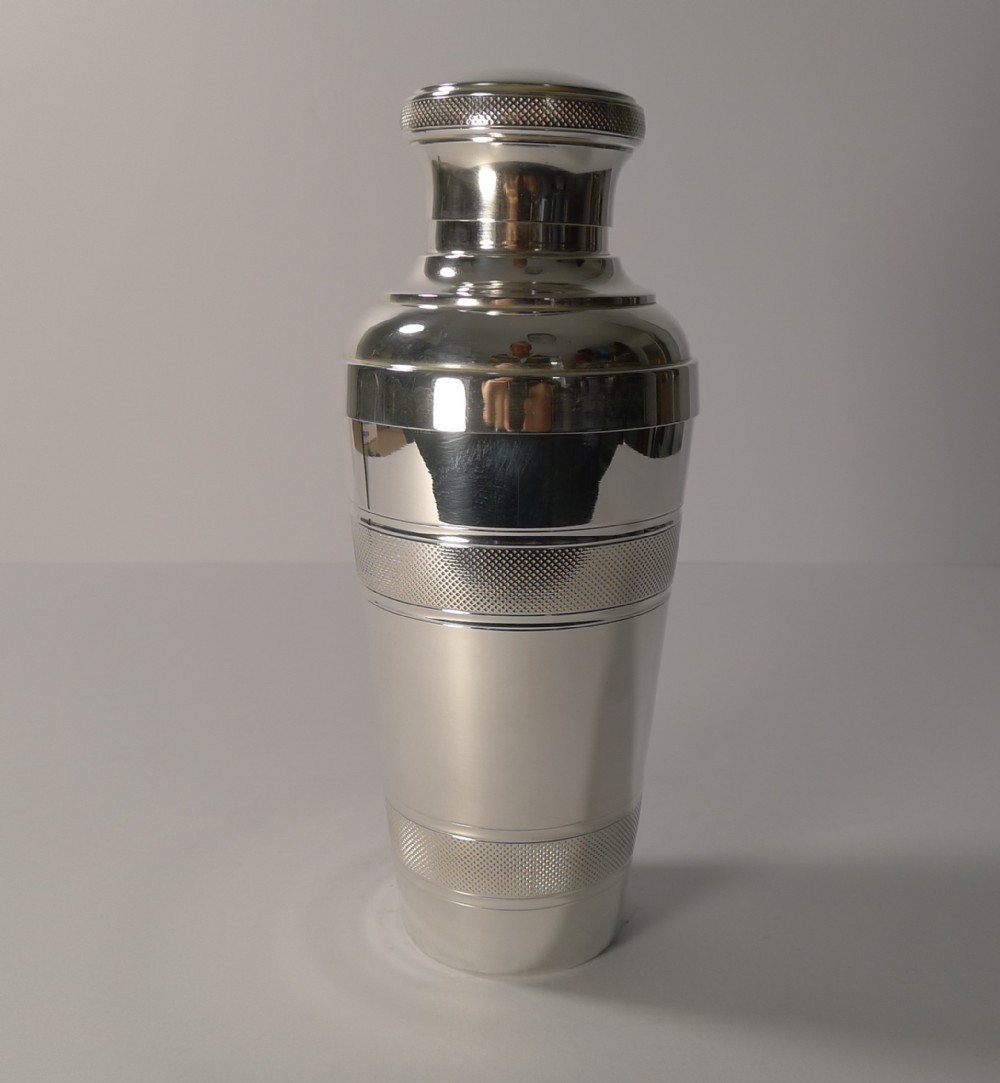 French Art Deco Silver Plated Cocktail Shaker by Apollo Orfevrerie