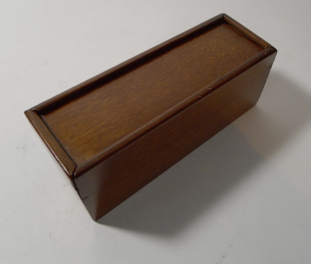 Set Small Antique English Ebony and Bone Dominoes c.1910 View III