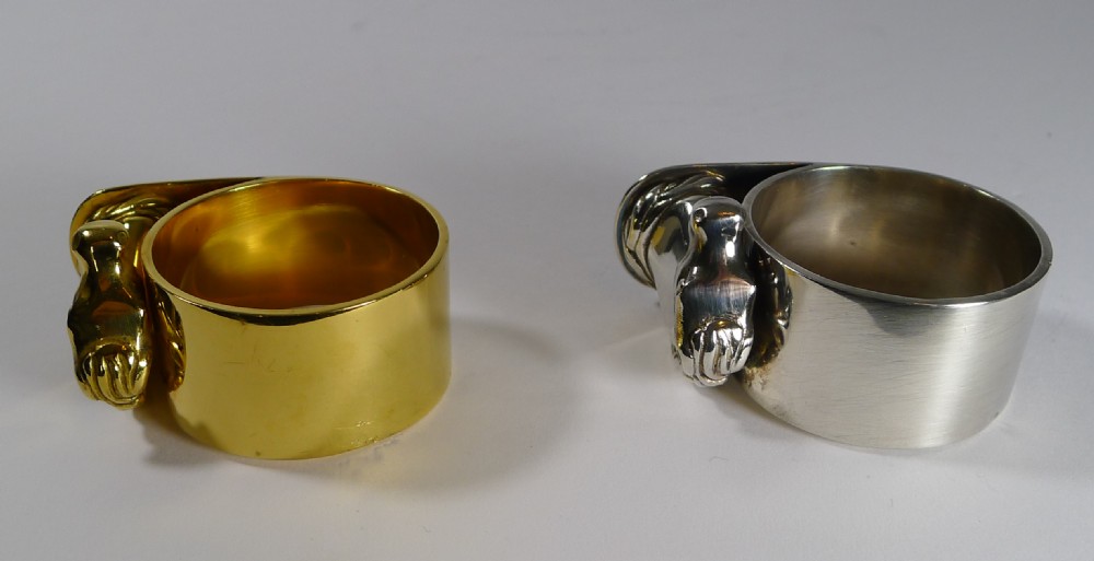 Pair Vintage Cased Horse Head Napkin Rings by Hermes, Paris View XV