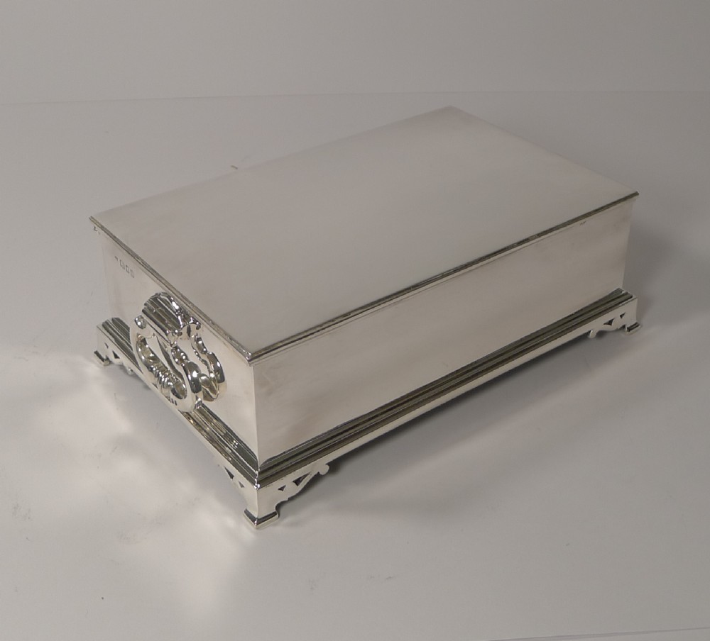 Grand English Sterling Silver Cigar Box / Humidor by Richard Comyns - 1928