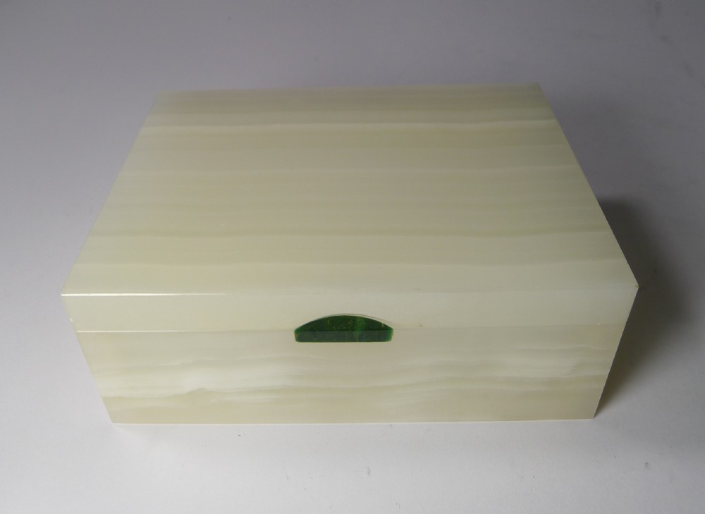 Smart Antique Art Deco White Onyx & Malachite Box by Betjemman c.1920 View IV