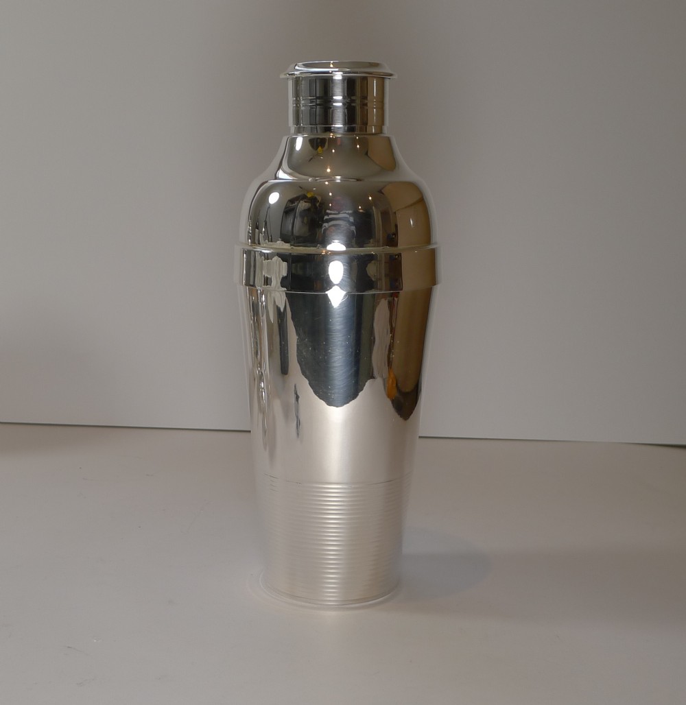 Luc Lanel For Christofle - Ondulations Cocktail Shaker c.1935