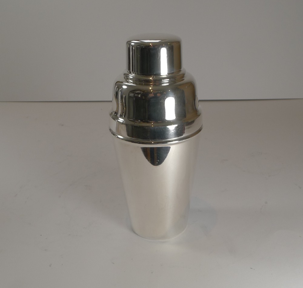 English Art Deco Cocktail Shaker by William Suckling Ltd. c.1930